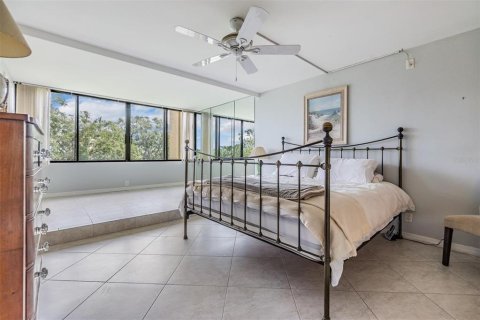 Condo in Clearwater, Florida, 1 bedroom  № 1789036 - photo 30