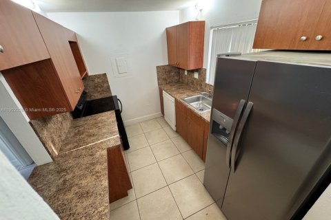 Condo in Weston, Florida, 2 bedrooms  № 1953522 - photo 3