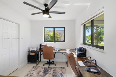 Casa en venta en Oakland Park, Florida, 4 dormitorios, 132.85 m2 № 1999987 - foto 21