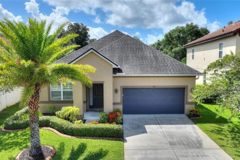 House in Davenport, Florida 3 bedrooms, 211.82 sq.m. № 1832737 - photo 1