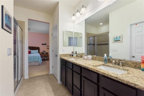 House in Davenport, Florida 3 bedrooms, 211.82 sq.m. № 1832737 - photo 18