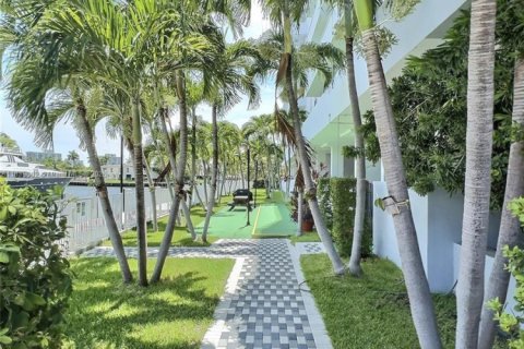 Copropriété à louer à Hallandale Beach, Floride: 2 chambres, 121.79 m2 № 1987825 - photo 21