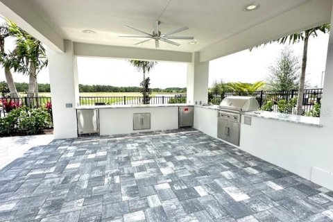 House in Bradenton, Florida 3 bedrooms, 207.73 sq.m. № 1574129 - photo 30
