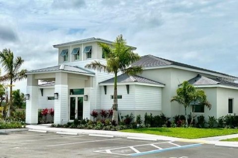 House in Bradenton, Florida 3 bedrooms, 207.73 sq.m. № 1574129 - photo 5