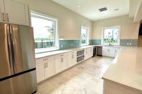 House in Bradenton, Florida 3 bedrooms, 207.73 sq.m. № 1574129 - photo 26