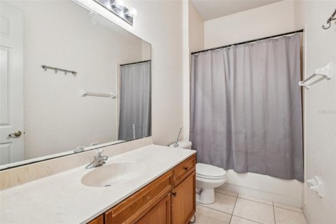 Casa en venta en Kissimmee, Florida, 4 dormitorios, 258.73 m2 № 1624624 - foto 24