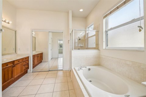 Casa en venta en Kissimmee, Florida, 4 dormitorios, 258.73 m2 № 1624624 - foto 28