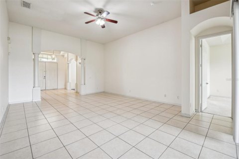 Casa en venta en Kissimmee, Florida, 4 dormitorios, 258.73 m2 № 1624624 - foto 10