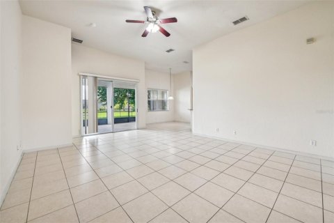 Casa en venta en Kissimmee, Florida, 4 dormitorios, 258.73 m2 № 1624624 - foto 9