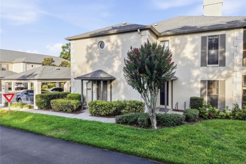 Copropriété à louer à Tampa, Floride: 2 chambres, 125.79 m2 № 2129562 - photo 2