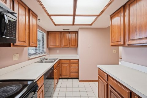 Copropriété à louer à Tampa, Floride: 2 chambres, 125.79 m2 № 2129562 - photo 13