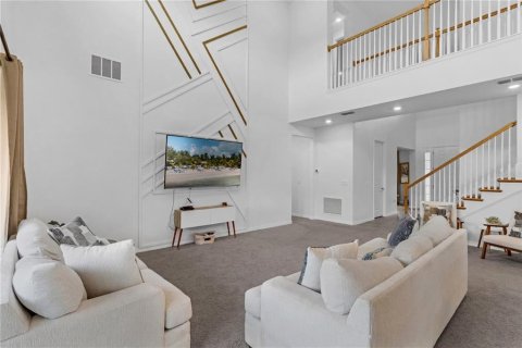 Casa en venta en Kissimmee, Florida, 5 dormitorios, 393.16 m2 № 2196046 - foto 20