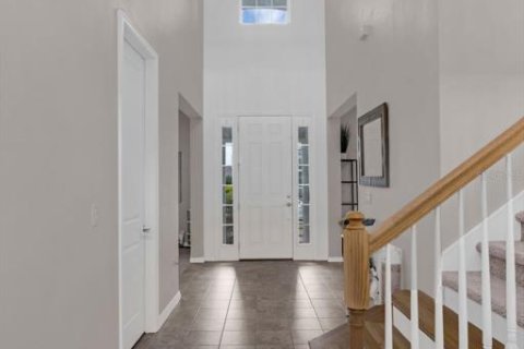 Casa en venta en Kissimmee, Florida, 5 dormitorios, 393.16 m2 № 2196046 - foto 12