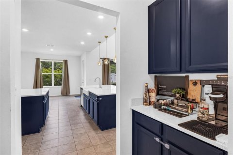 Casa en venta en Kissimmee, Florida, 5 dormitorios, 393.16 m2 № 2196046 - foto 4