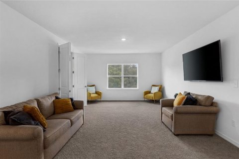Casa en venta en Kissimmee, Florida, 5 dormitorios, 393.16 m2 № 2196046 - foto 28