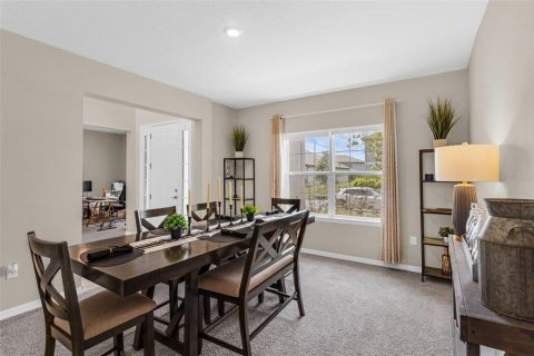 Casa en venta en Kissimmee, Florida, 5 dormitorios, 393.16 m2 № 2196046 - foto 14