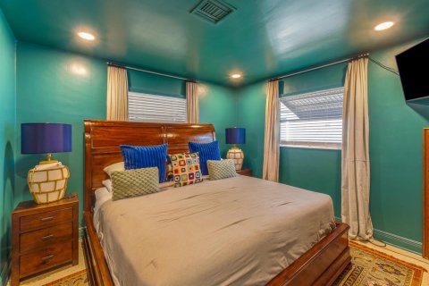 Villa ou maison à louer à Wilton Manors, Floride: 2 chambres, 106.47 m2 № 2268087 - photo 16