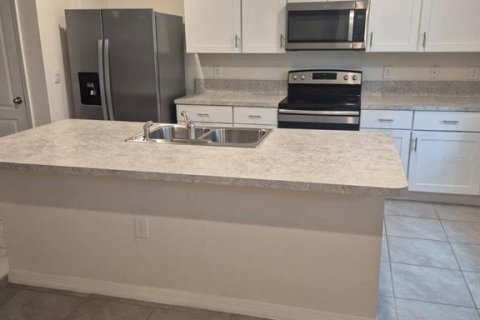 Touwnhouse à louer à Kissimmee, Floride: 3 chambres, 145.76 m2 № 2406465 - photo 8