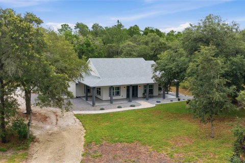 Villa ou maison à vendre à Dunnellon, Floride: 3 chambres, 220.18 m2 № 2107647 - photo 2