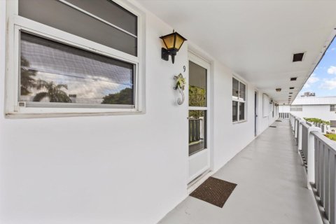 Condominio en Stuart, Florida, 2 dormitorios № 2081735