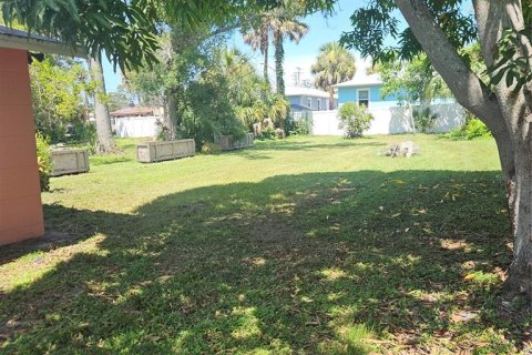 Casa en alquiler en Clearwater, Florida, 2 dormitorios, 70.61 m2 № 1834769 - foto 3