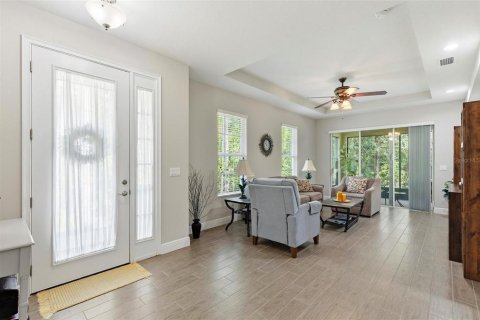 House in Ormond Beach, Florida 2 bedrooms, 148.09 sq.m. № 2201216 - photo 3