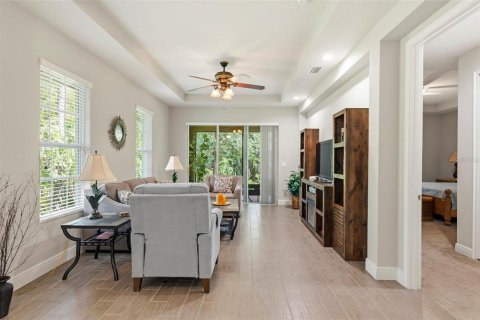 House in Ormond Beach, Florida 2 bedrooms, 148.09 sq.m. № 2201216 - photo 5