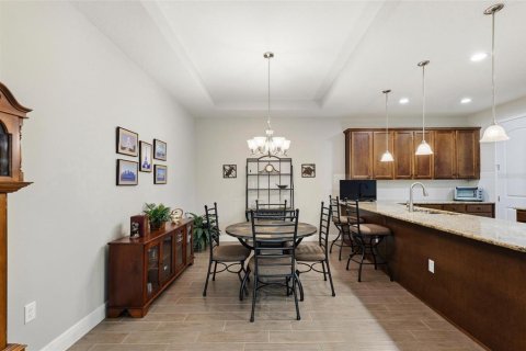 House in Ormond Beach, Florida 2 bedrooms, 148.09 sq.m. № 2201216 - photo 9