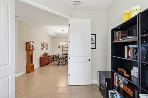 House in Ormond Beach, Florida 2 bedrooms, 148.09 sq.m. № 2201216 - photo 24