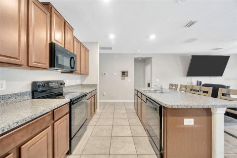 Casa en venta en Gibsonton, Florida, 6 dormitorios, 312.34 m2 № 1879663 - foto 12