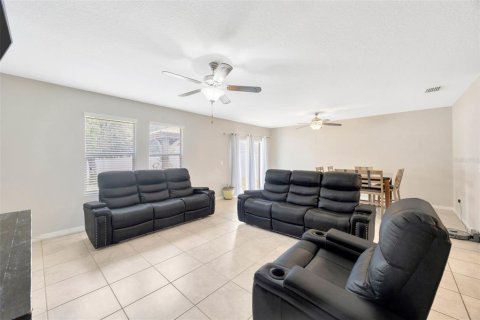 Casa en venta en Gibsonton, Florida, 6 dormitorios, 312.34 m2 № 1879663 - foto 20
