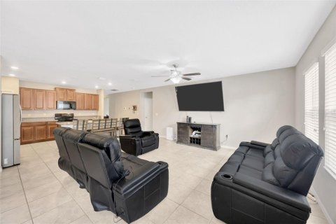 Casa en venta en Gibsonton, Florida, 6 dormitorios, 312.34 m2 № 1879663 - foto 10