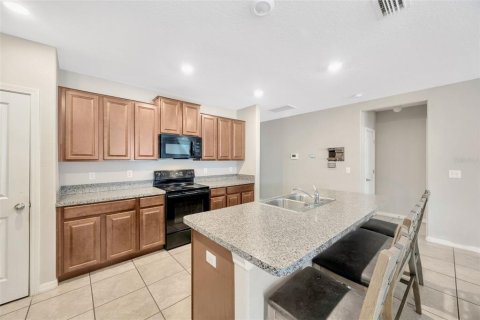 Casa en venta en Gibsonton, Florida, 6 dormitorios, 312.34 m2 № 1879663 - foto 13