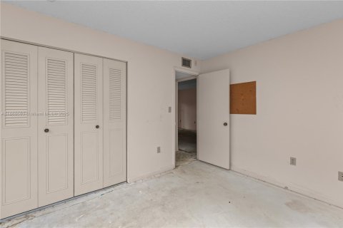 Copropriété à vendre à Pinecrest, Floride: 3 chambres, 100.89 m2 № 1943619 - photo 16