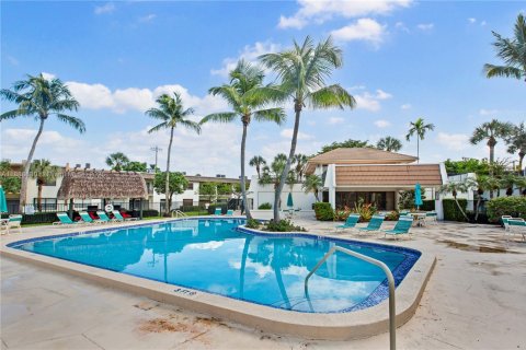 Copropriété à vendre à Pinecrest, Floride: 3 chambres, 100.89 m2 № 1943619 - photo 26