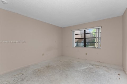 Copropriété à vendre à Pinecrest, Floride: 3 chambres, 100.89 m2 № 1943619 - photo 18