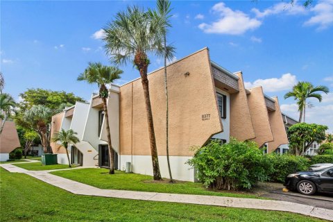 Copropriété à vendre à Pinecrest, Floride: 3 chambres, 100.89 m2 № 1943619 - photo 21