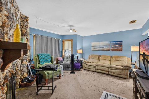 House in Crescent City, Florida 3 bedrooms, 88.81 sq.m. № 2198754 - photo 7