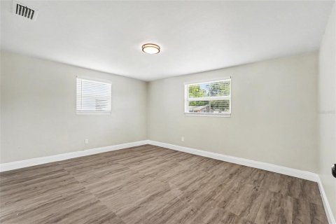 House in Holiday, Florida 3 bedrooms, 116.69 sq.m. № 2107425 - photo 9