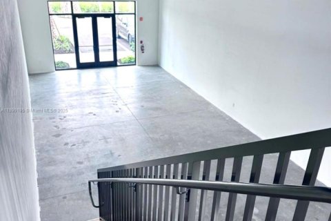 Купить коммерческую недвижимость в Форт Майерс, Флорида № 2054210 - фото 4