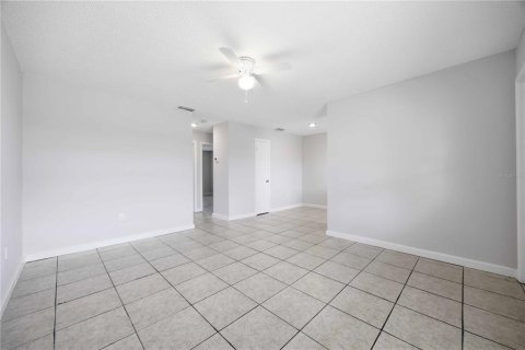 Appartement à louer à Sebring, Floride: 2 chambres, 65.03 m2 № 2213461 - photo 5
