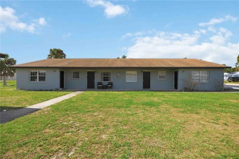 Appartement à louer à Sebring, Floride: 2 chambres, 65.03 m2 № 2213461 - photo 2