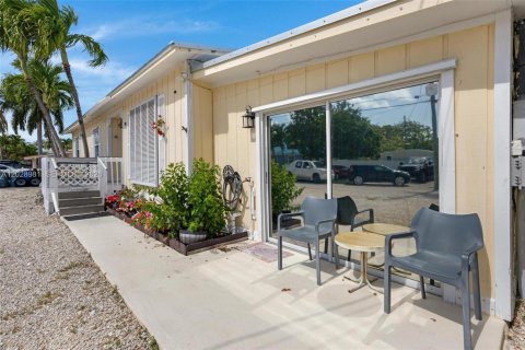 Villa ou maison à vendre à Marathon, Floride: 4 chambres, 134.52 m2 № 2244280 - photo 5