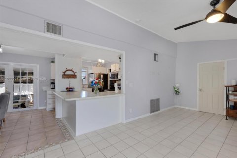 Villa ou maison à vendre à Marathon, Floride: 4 chambres, 134.52 m2 № 2244280 - photo 20
