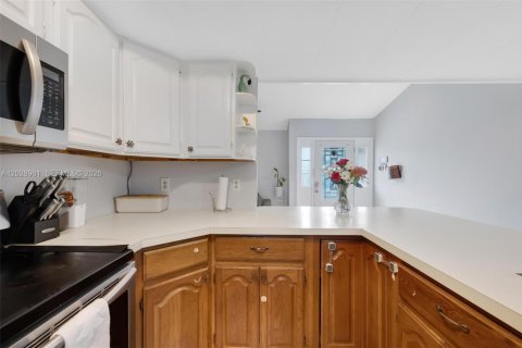 Villa ou maison à vendre à Marathon, Floride: 4 chambres, 134.52 m2 № 2244280 - photo 26