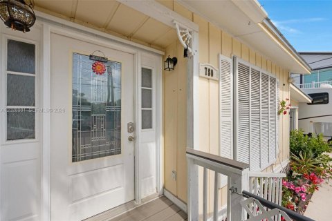 Villa ou maison à vendre à Marathon, Floride: 4 chambres, 134.52 m2 № 2244280 - photo 6