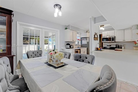 Villa ou maison à vendre à Marathon, Floride: 4 chambres, 134.52 m2 № 2244280 - photo 23