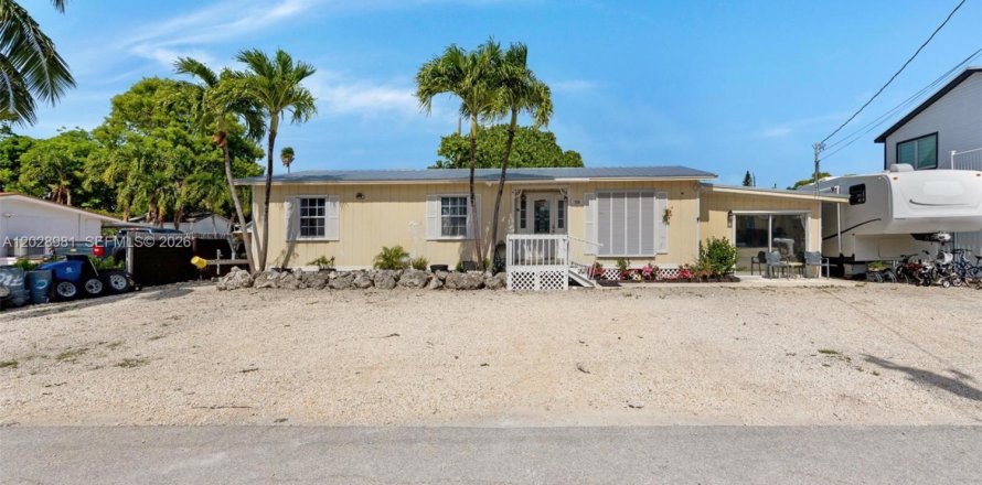 Villa ou maison à Marathon, Floride 4 chambres, 134.52 m2 № 2244280
