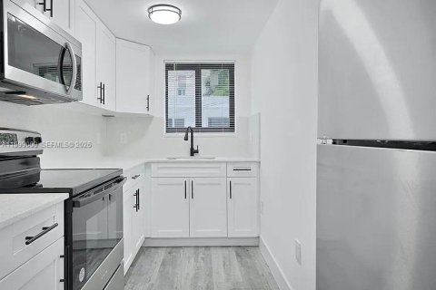 Appartement à louer à Miami, Floride: 2 chambres № 2065247 - photo 7