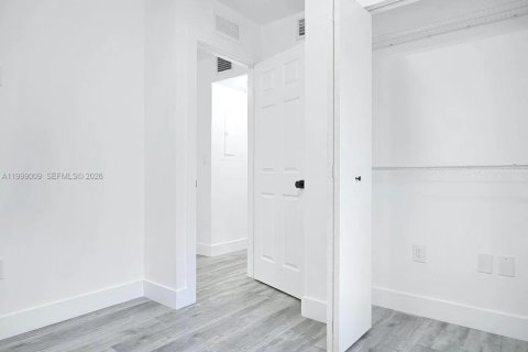 Appartement à louer à Miami, Floride: 2 chambres № 2065247 - photo 6